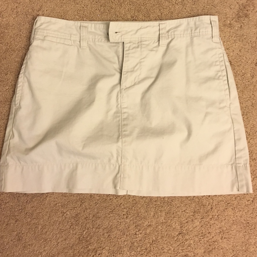 GAP mini skirt