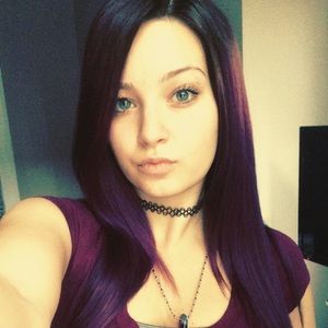 Meet your Posher, Desiree