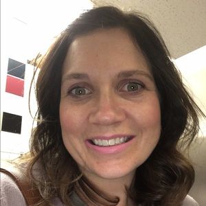 Meet your Posher, Christine