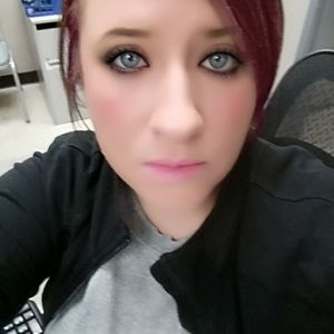 Meet your Posher, Joni