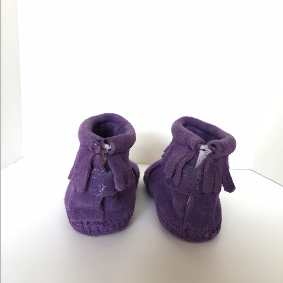 Minnetonka moccasins - Picture 3 of 4