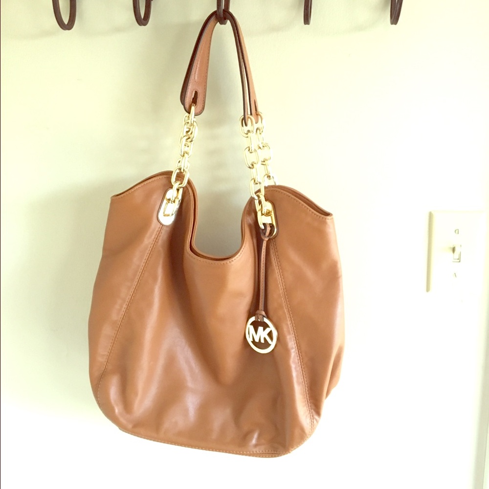 Sold! Michael Kors Lilly handbag!! Like new!