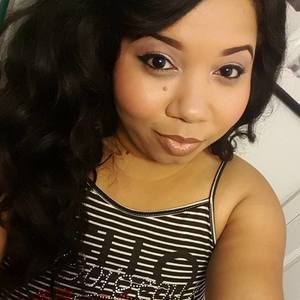 Meet your Posher, Pamela