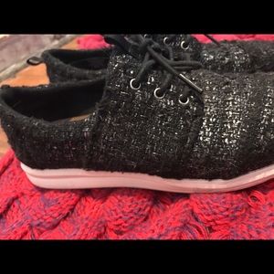 Toms Metallic Sneakers