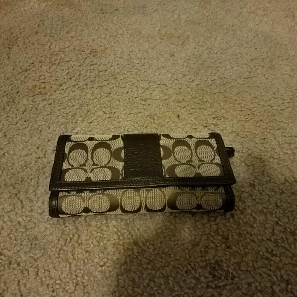 Coach wallet