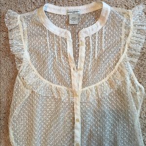 Pretty sheer lace blouse. Like new!