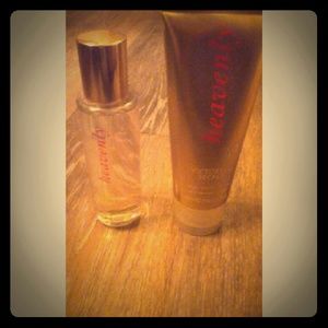 Victoria Secret Heavenly perfume&lotion bundle