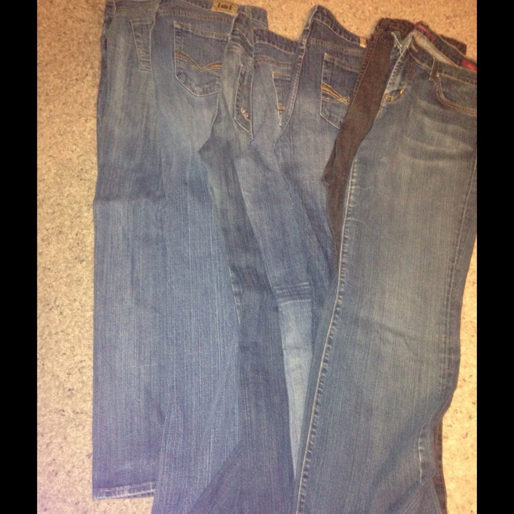 7 pair Women's jeans 14-16 L in great condition