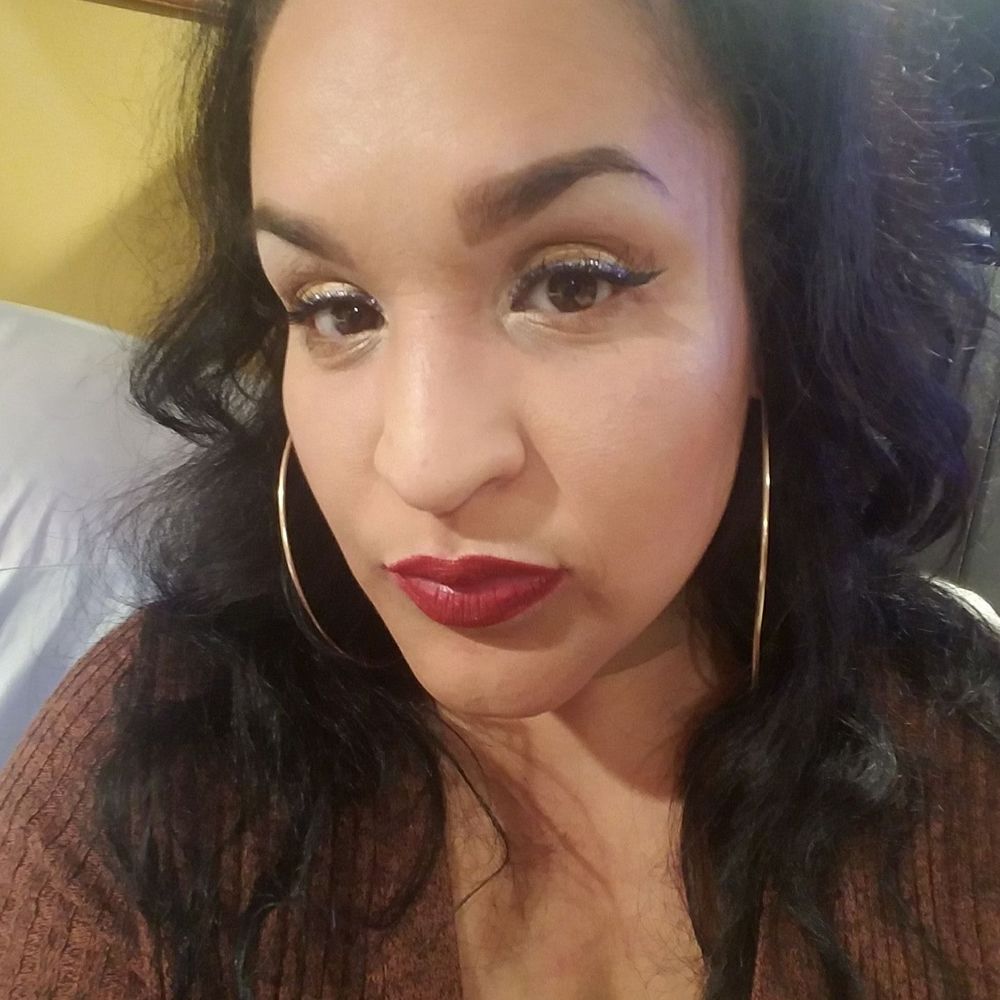 Meet your Posher, Dinah