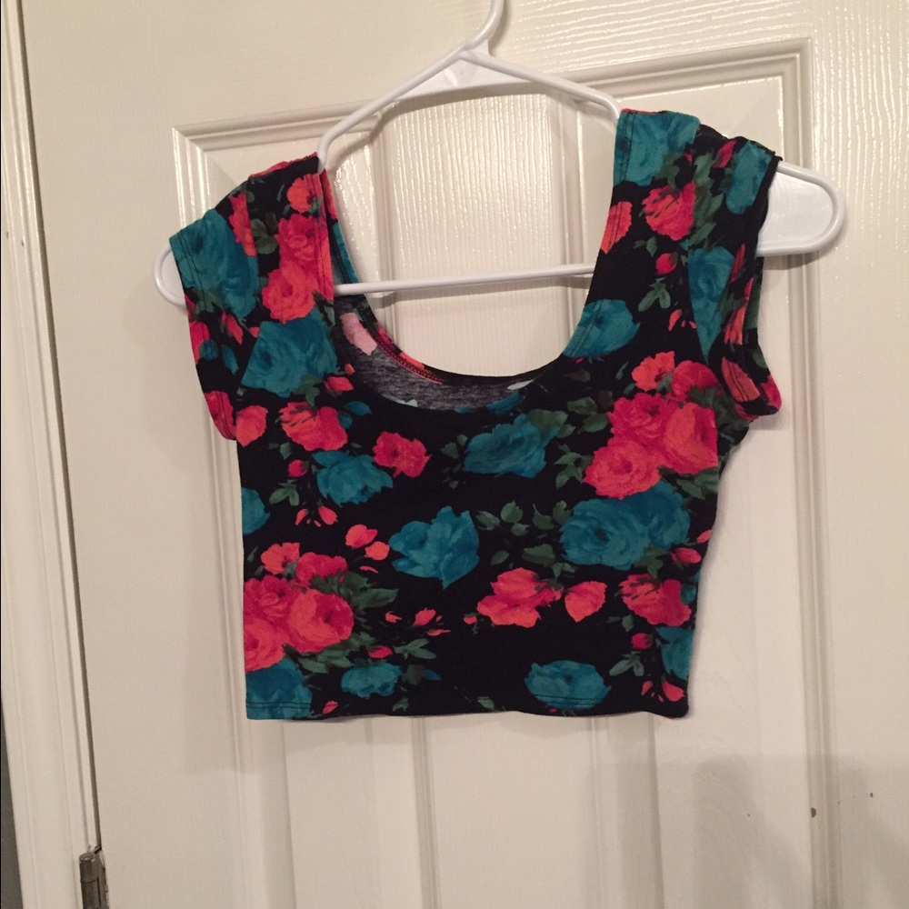 Floral crop top