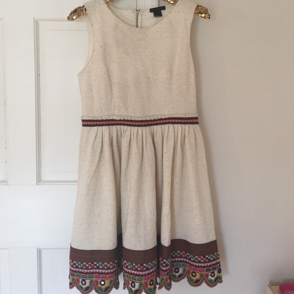 Let Me Be Embroidered Hem Dress, Medium. EUC.
