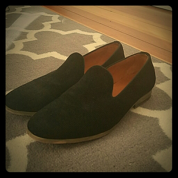 Shoes - Picture 1 of 1