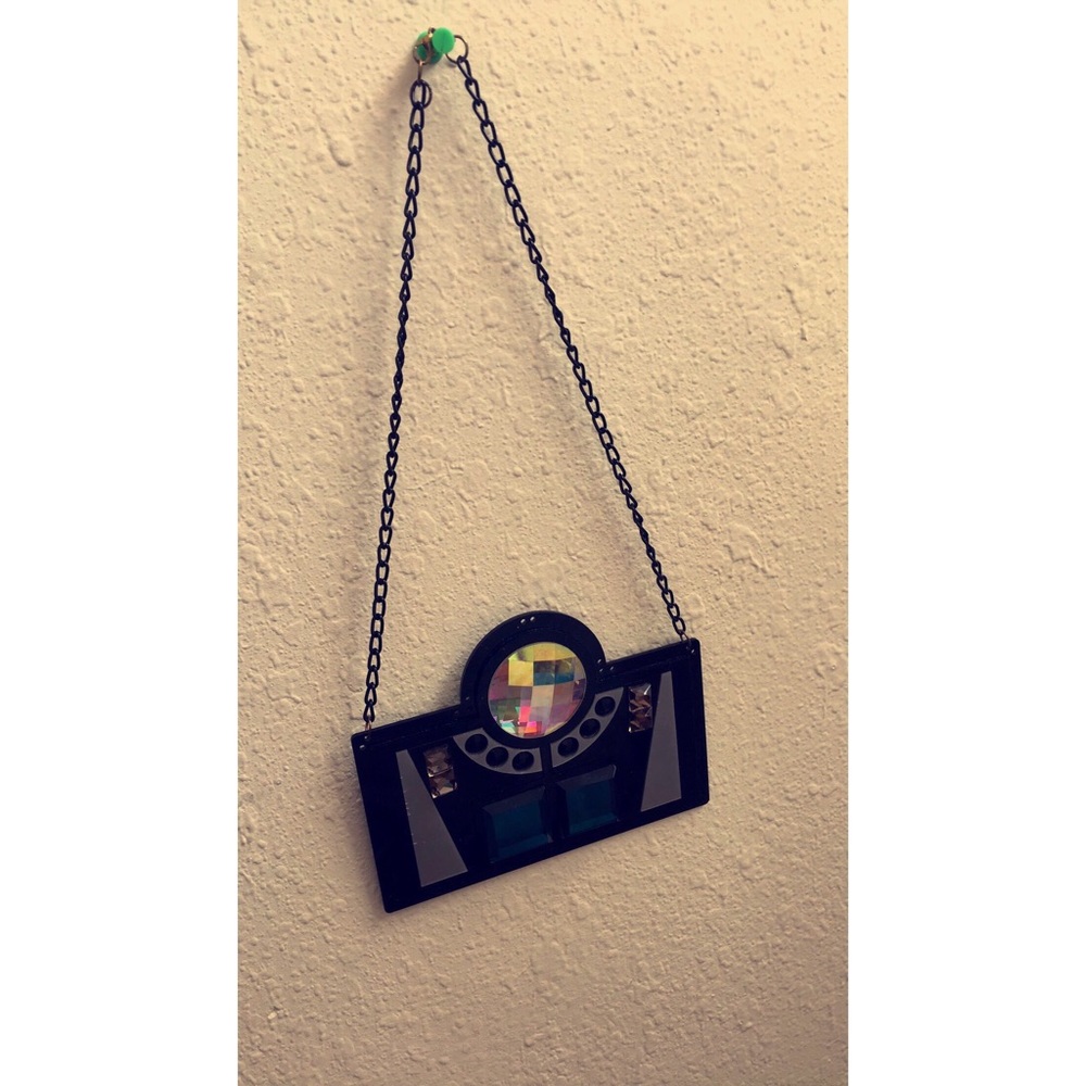 GLAM NECKLACE - Picture 2 of 2