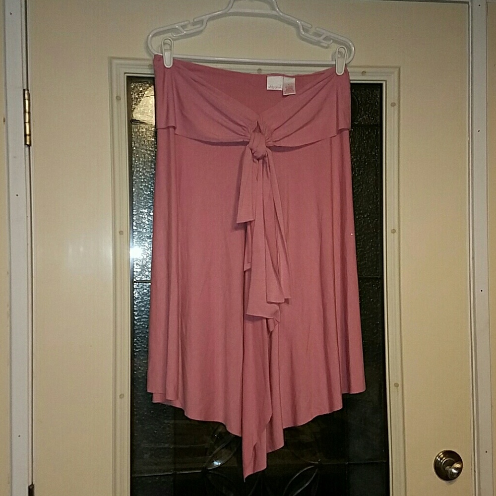 Pink stretchy knit skirt, tied front