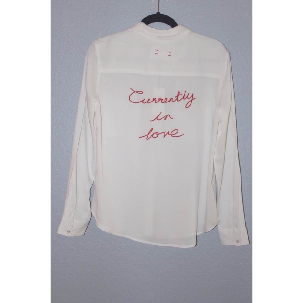 This must be love button down shirt