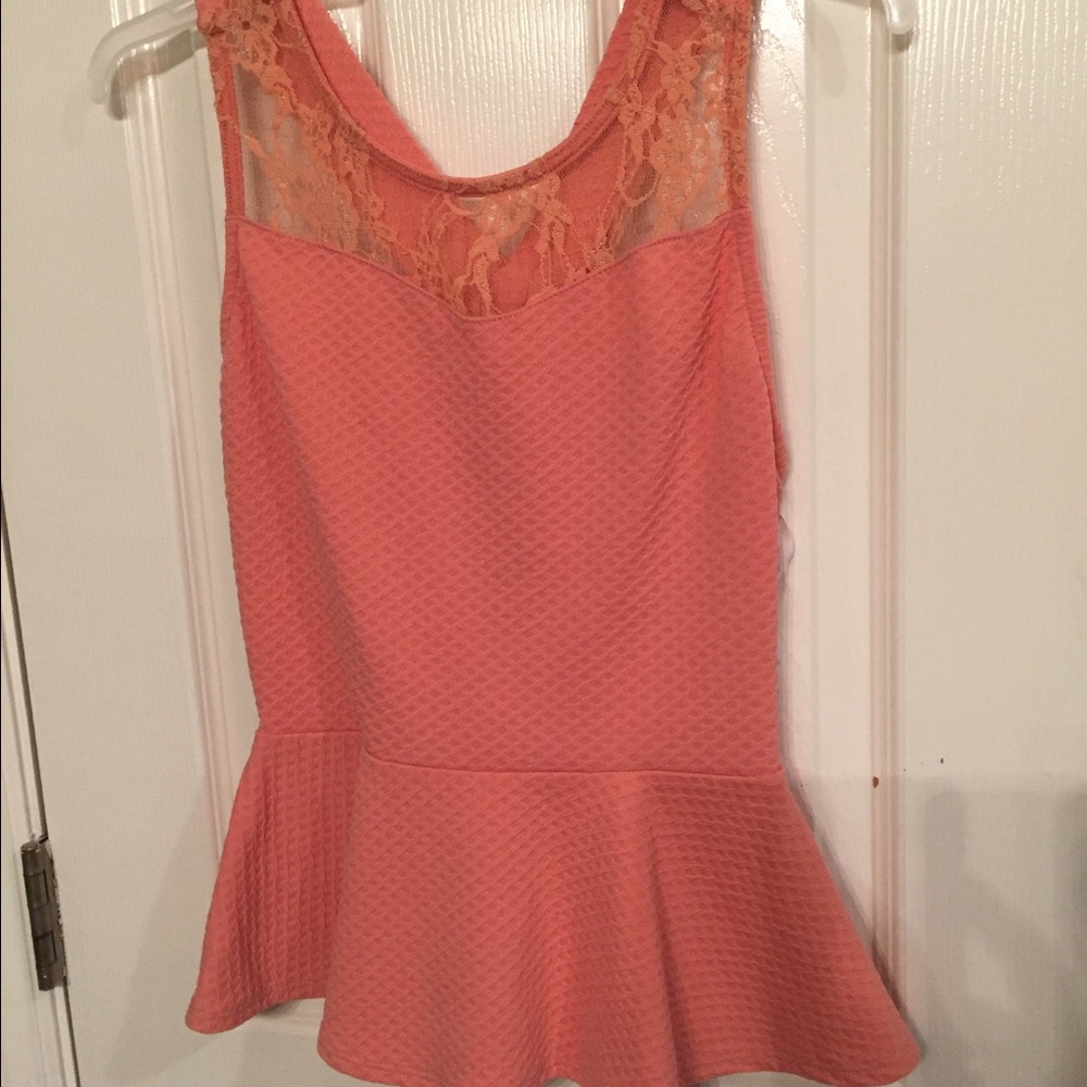 A'gaci peplum top