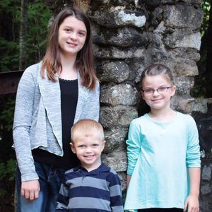 Meet your Posher, Courtney