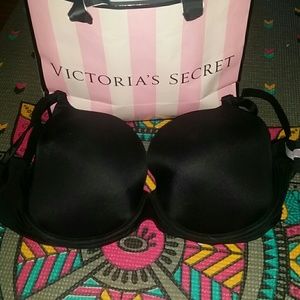 Pink Victoria's Secret Mulit way bra