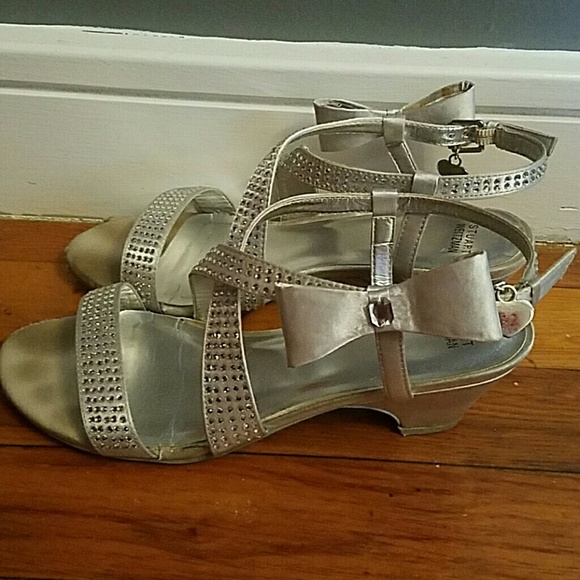 Stuart Weitzman rhinstone heel - Picture 2 of 4