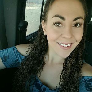 Meet your Posher, Marissa