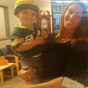 Meet your Posher, Jenn
