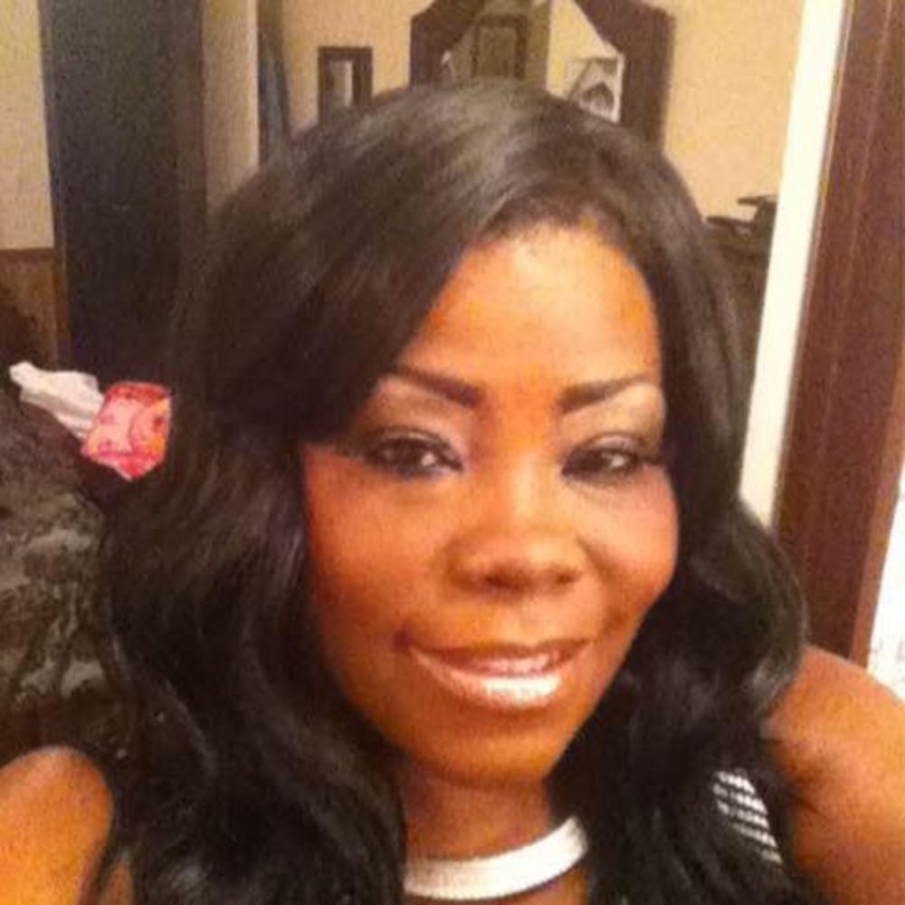 Meet your Posher, Latonya