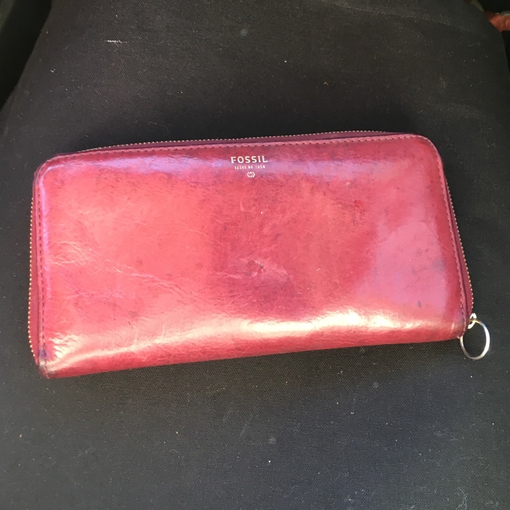 Fossil red leather wallet multi pocket