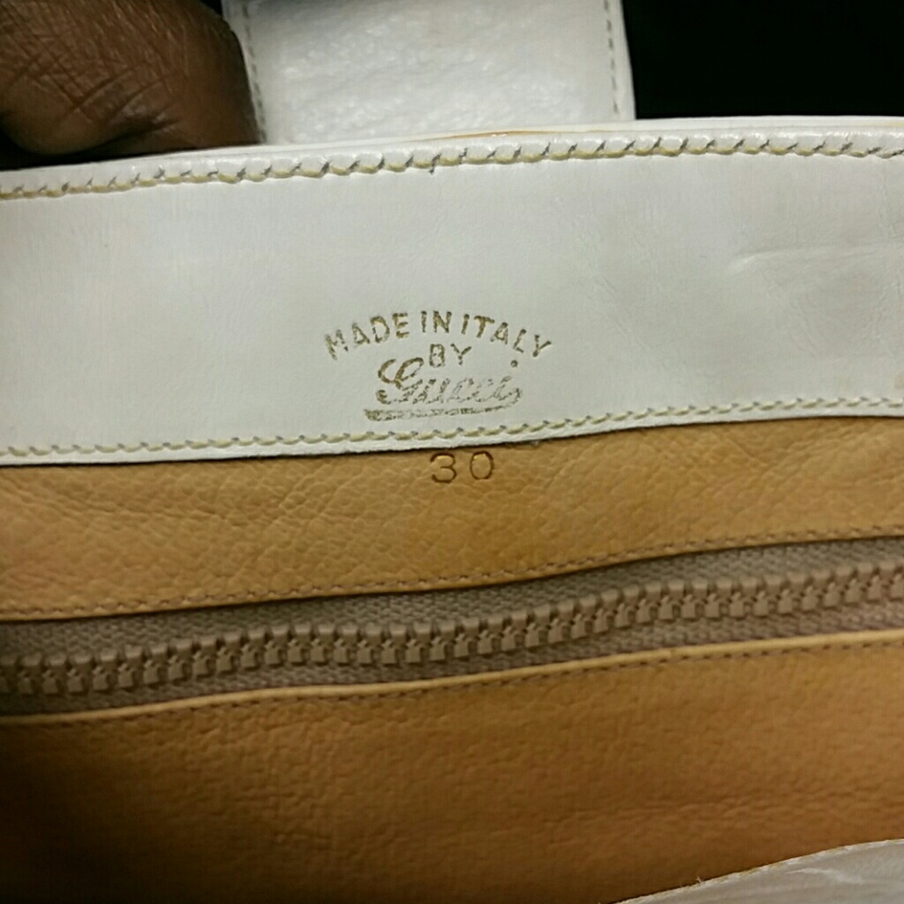 GUCCI - Picture 4 of 4