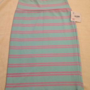 New with tags Lularoe Cassie