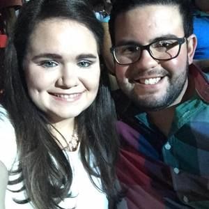 Meet your Posher, Malena