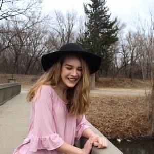 Meet your Posher, Hunter