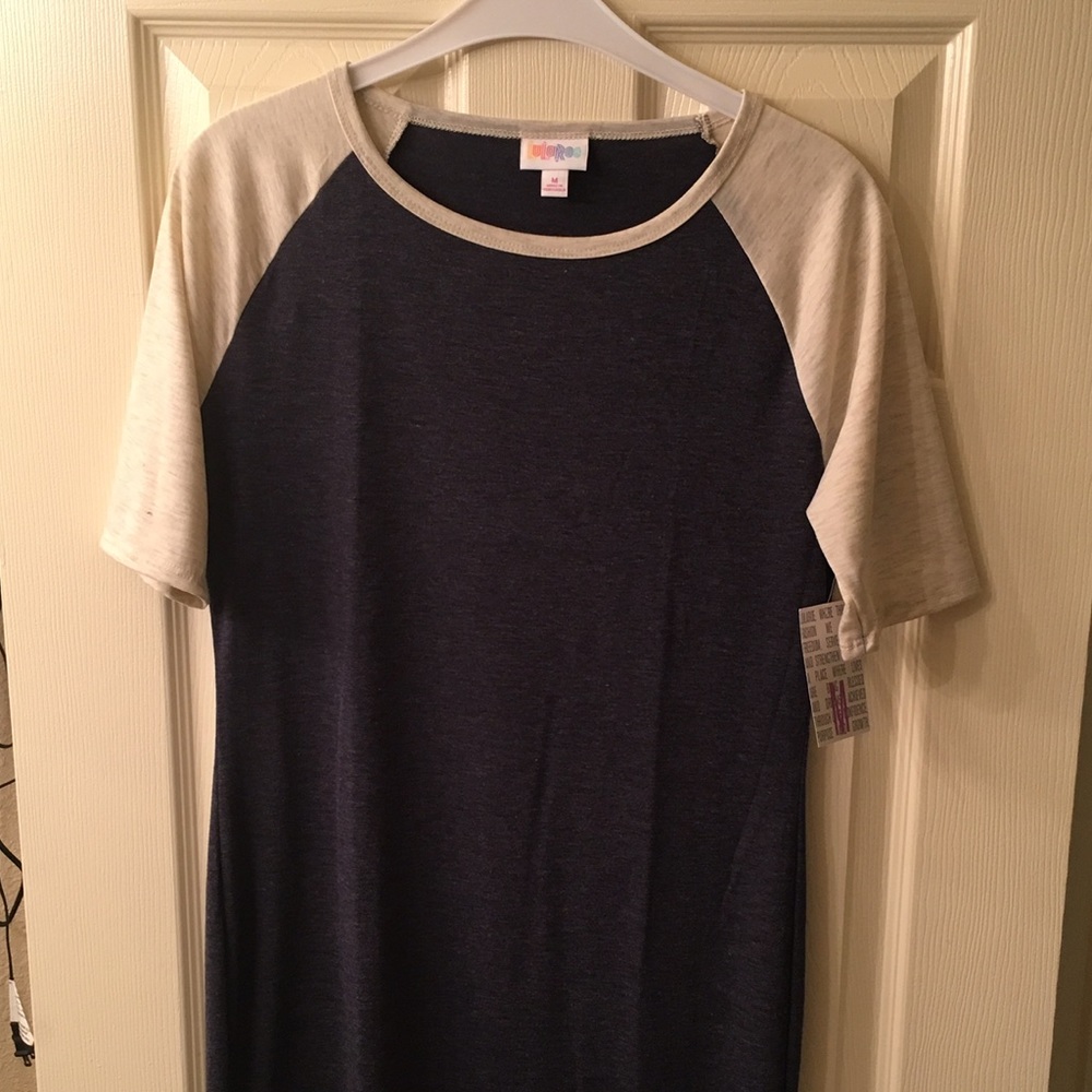 NWT Julia from LuLaRoe. Heather blue and cream. M