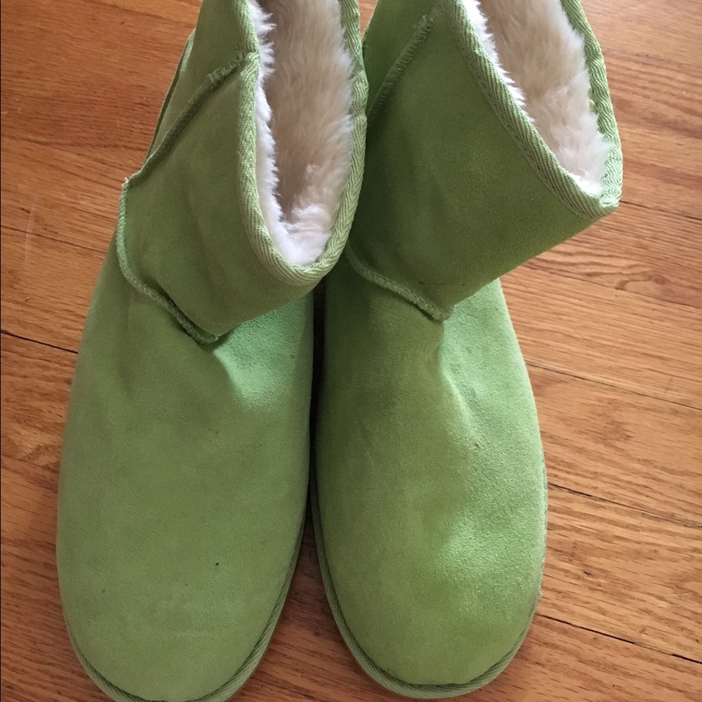Green boots