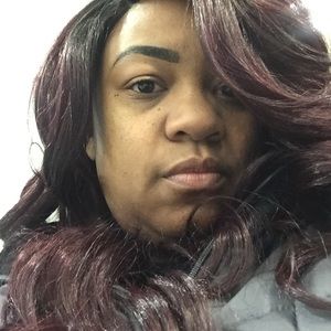 Meet your Posher, Marcia