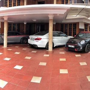 Meet your Posher, Ram