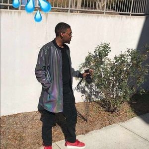 Meet your Posher, Omari