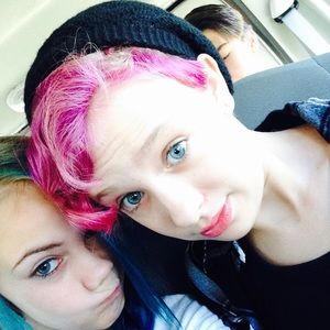 Meet your Posher, Kay