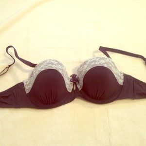 La Vie en Rose bra. Matching panty in closet.