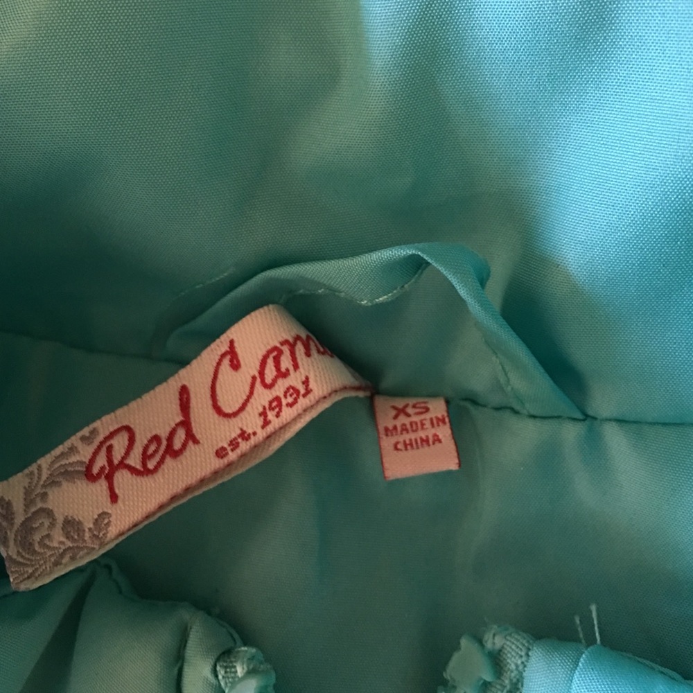 Red camel vest - Picture 3 of 3