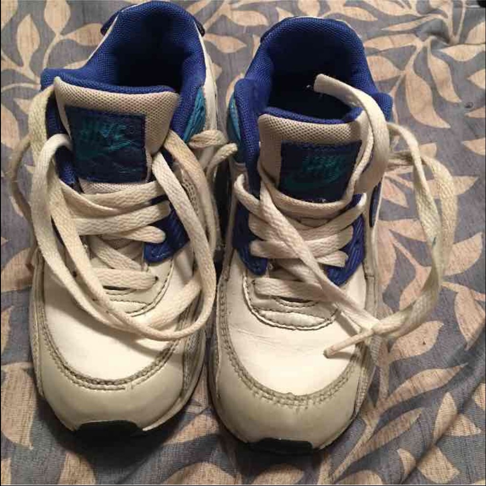 Boys Nike size 12