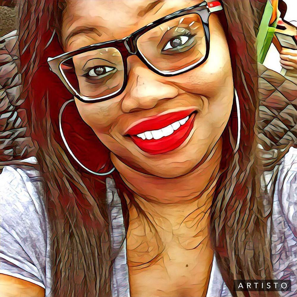 Meet your Posher, Rebecca