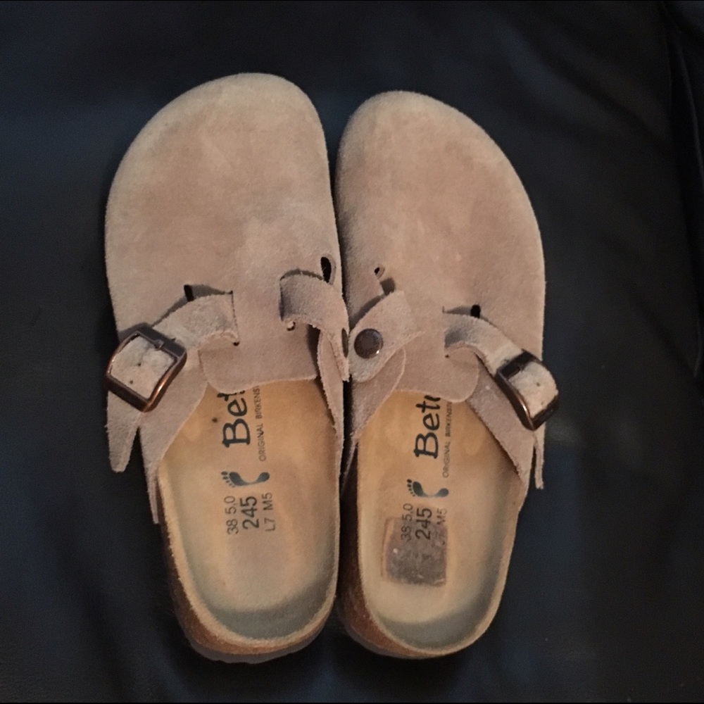 Barely worn Birkenstock Clogs❤️