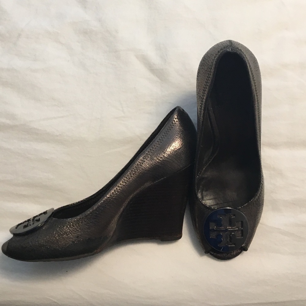 Tory Burch Dark silver metallic wedge