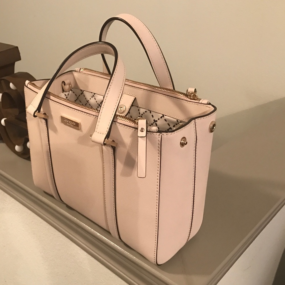 Kate Spade purse - Picture 3 of 3