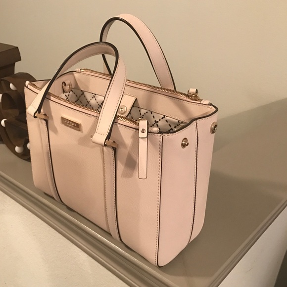 Kate Spade purse - Picture 3 of 3