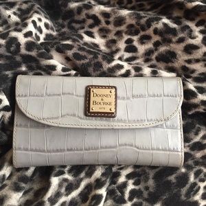D&B Gray Croc Print Clutch Wallet