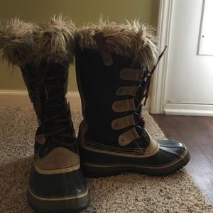 Joan of Ark Sorel winter boots