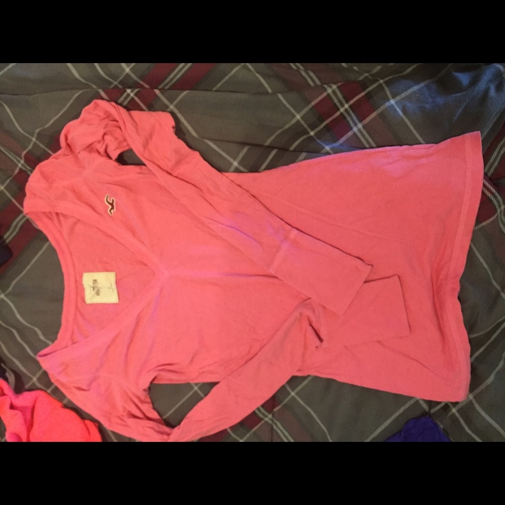 Hollister shirt