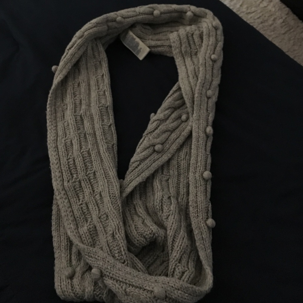 Abercrombie kids scarf
