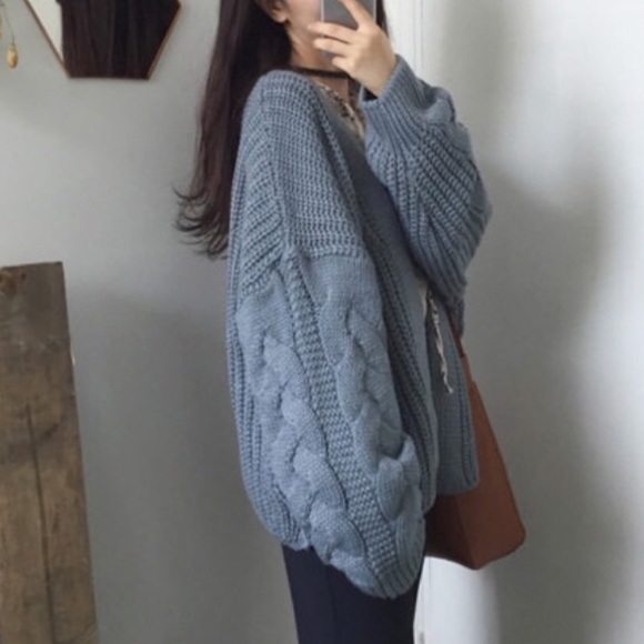 💞50% OFF!!!!! 💞pattern sweater cardigan💙💚💙💚 - Picture 2 of 6